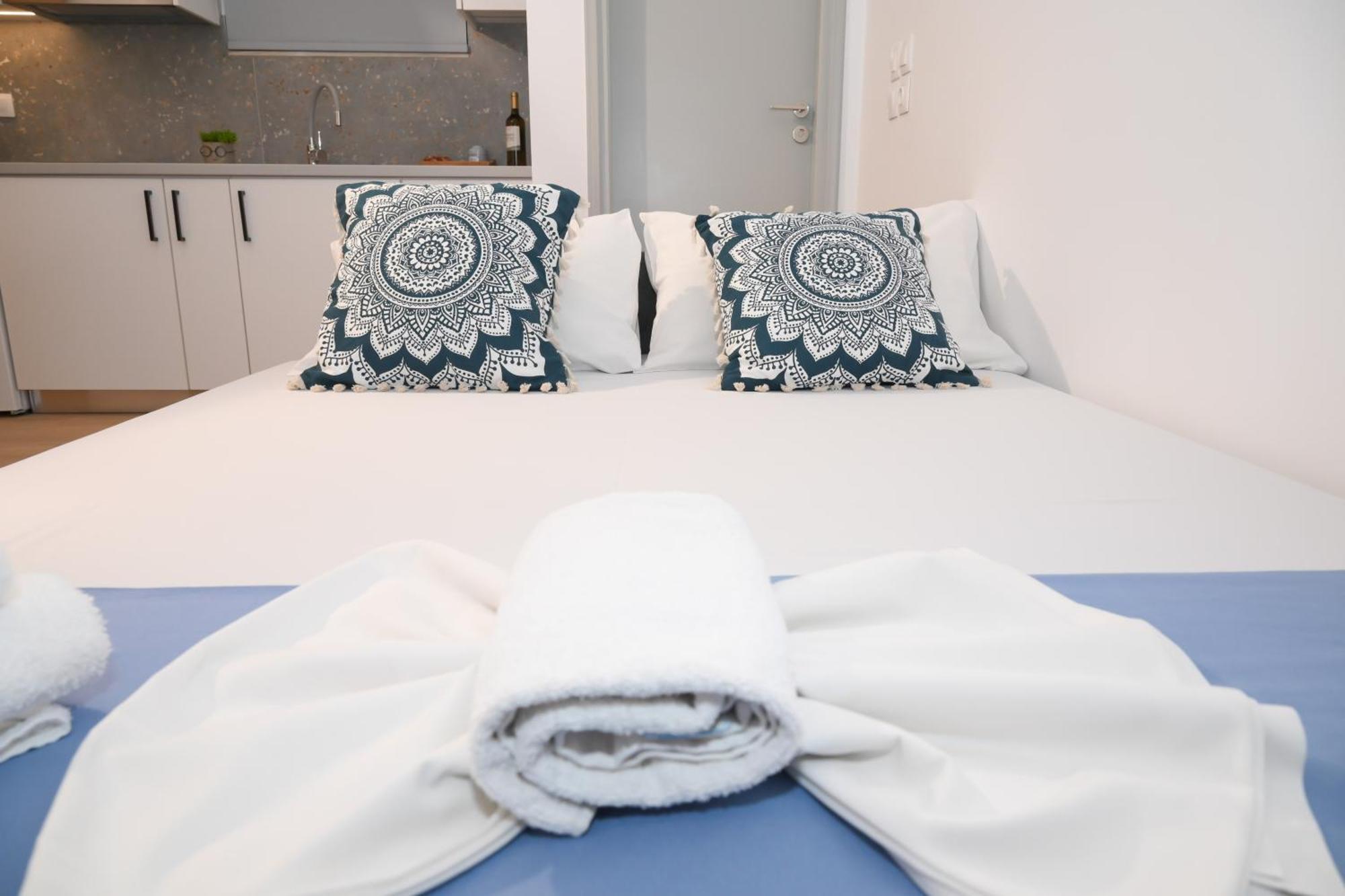 Economic In Crete Apartment *